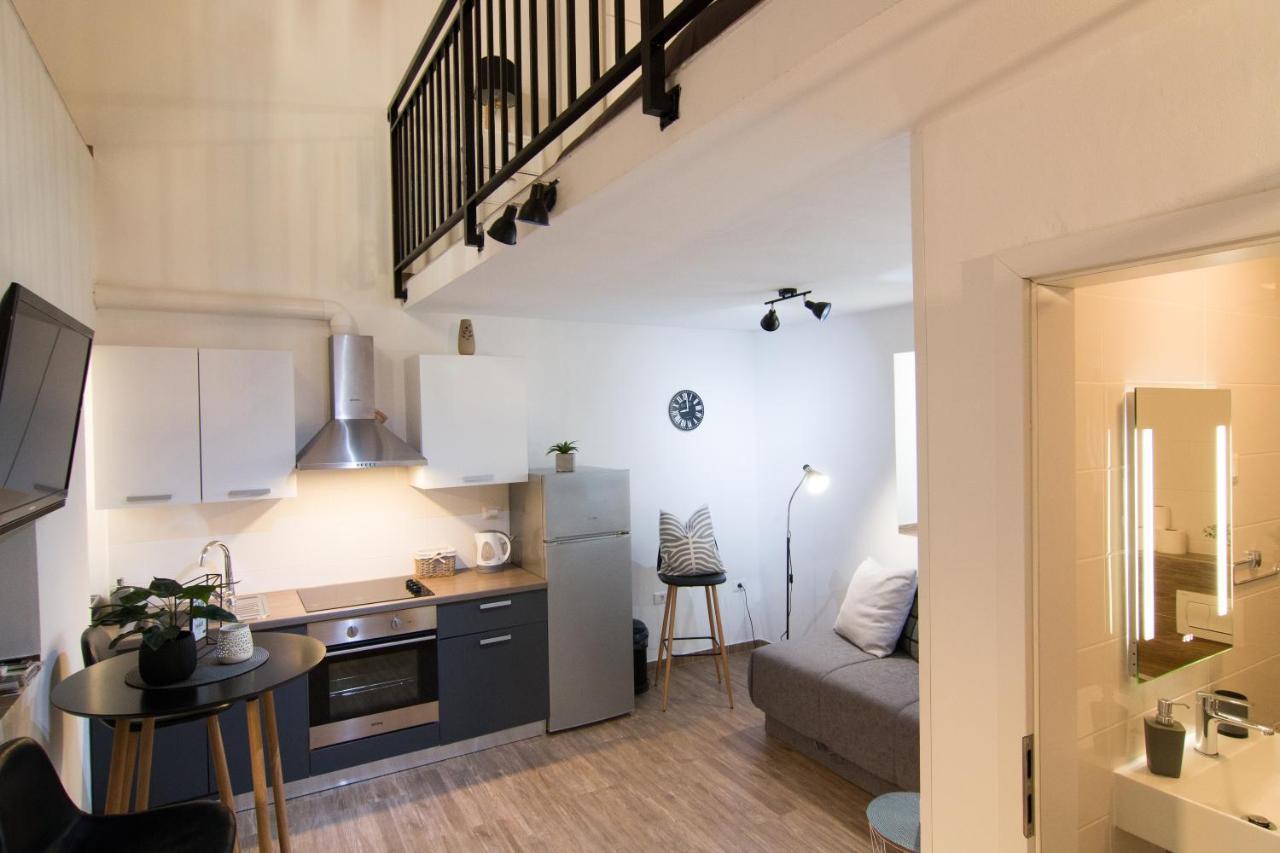Moet With Garden Apartment Pula Ngoại thất bức ảnh